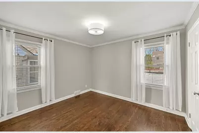 2616 N 85th St, Wauwatosa, WI 53226 - Photo 18