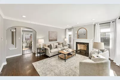 2616 N 85th St, Wauwatosa, WI 53226 - Photo 6