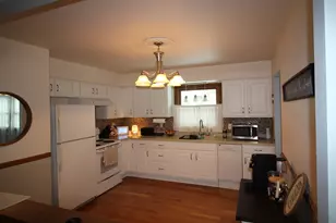 5009 67th St, Kenosha, WI 53142 - Photo 6