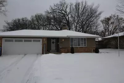 5009  67th St, Kenosha, WI 53142 - Photo 2