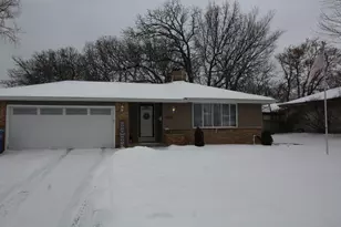5009 67th St, Kenosha, WI 53142 - Photo 2