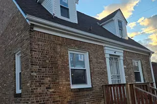 1315 W Keefe Ave, Milwaukee, WI 53206 - Photo 1