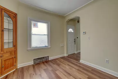 1315 W Keefe Ave, Milwaukee, WI 53206 - Photo 12