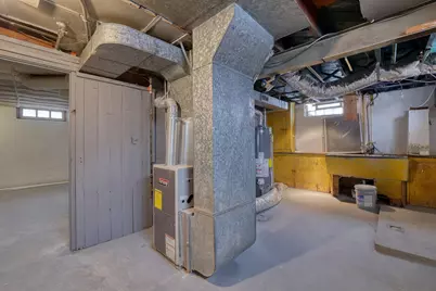 1315 W Keefe Ave, Milwaukee, WI 53206 - Photo 24