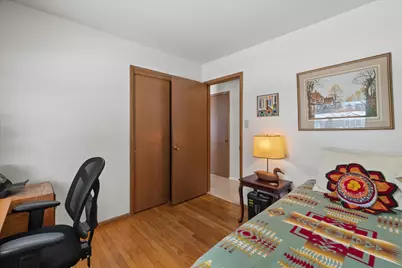 6530 N Alberta Ct, Glendale, WI 53217 - Photo 22