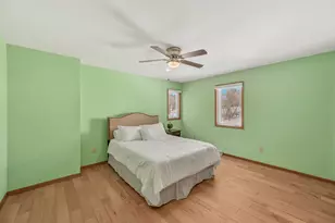 2135 W Shore Dr, Delafield, WI 53018 - Photo 28