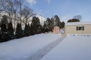 26 Park View Ln, Watertown, WI 53094 - Photo 8