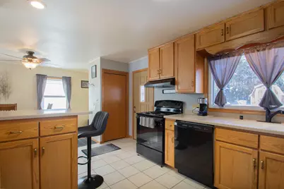 26  Park View Ln, Watertown, WI 53094 - Photo 26