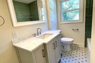 1153 N 11th Ave, West Bend, WI 53090 - Photo 6