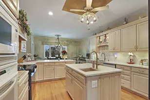 3223 13th Pl, Kenosha, WI 53144 - Photo 8