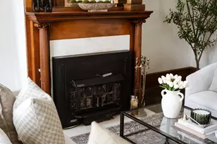 2859 N Marietta Ave, Milwaukee, WI 53211 - Photo 12