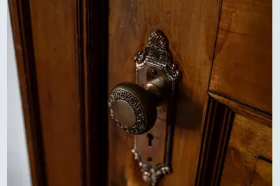 2859 N Marietta Ave, Milwaukee, WI 53211 - Photo 8