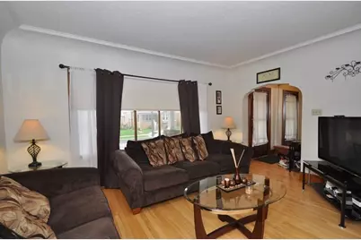 3248 S 7th St, Milwaukee, WI 53215 - Photo 2