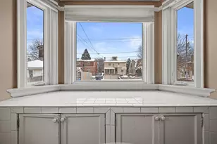 862 S 77th St, West Allis, WI 53214 - Photo 8