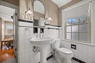 862 S 77th St, West Allis, WI 53214 - Photo 18