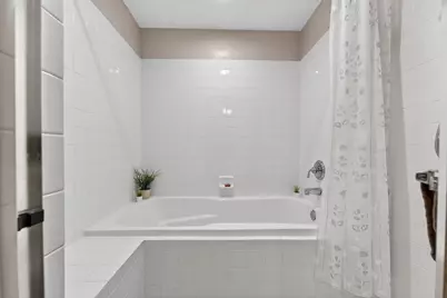 316  56th St #204, Kenosha, WI 53140 - Photo 12