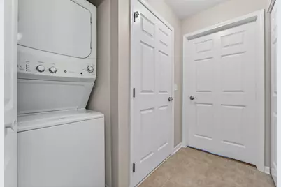 316  56th St #204, Kenosha, WI 53140 - Photo 16