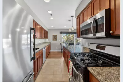 316  56th St #204, Kenosha, WI 53140 - Photo 8