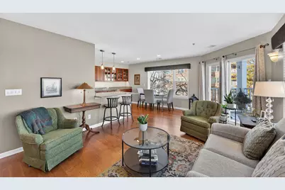 316  56th St #204, Kenosha, WI 53140 - Photo 4