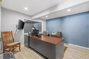 W245N4749 Swan Rd, Pewaukee, WI 53072 - Photo 24