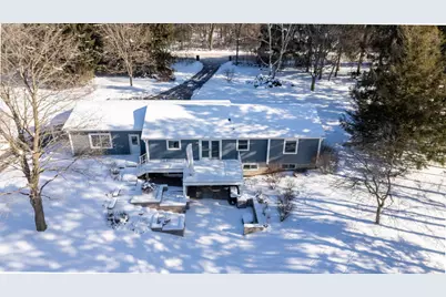 W245N4749  Swan Rd, Pewaukee, WI 53072 - Photo 34
