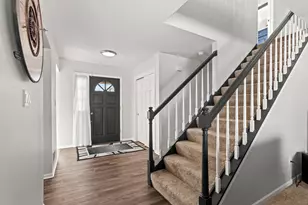 N53W15786 Creekwood Crossing, Menomonee Falls, WI 53051 - Photo 4