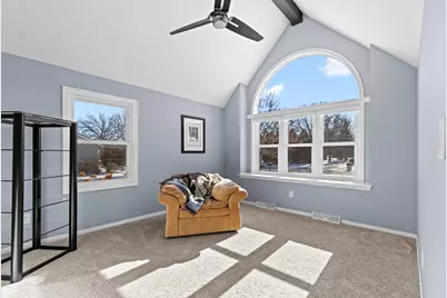 N53W15786  Creekwood Xing, Menomonee Falls, WI 53051 - Photo 10