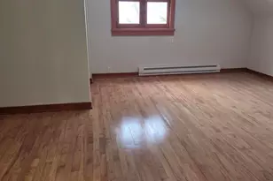 1035 S 33rd St, Milwaukee, WI 53215 - Photo 24