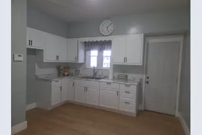 1035 S 33rd St, Milwaukee, WI 53215 - Photo 22