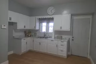 1035 S 33rd St, Milwaukee, WI 53215 - Photo 22