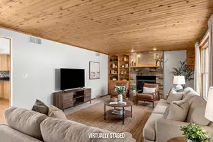 501 River Bluff Dr, Manitowoc, WI 54220 - Photo 14