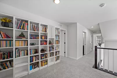 2000  Kathlynn Ct, Brookfield, WI 53045 - Photo 26