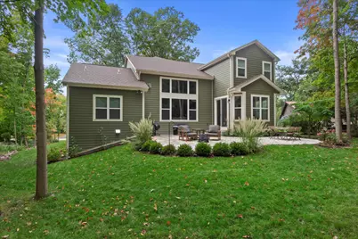 2000  Kathlynn Ct, Brookfield, WI 53045 - Photo 54
