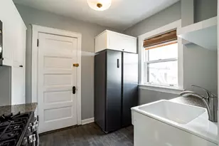 2535 N Downer Ave, Milwaukee, WI 53211 - Photo 16