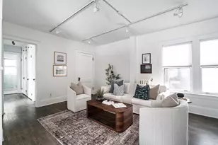 2535 N Downer Ave, Milwaukee, WI 53211 - Photo 8