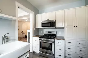 2535 N Downer Ave, Milwaukee, WI 53211 - Photo 14