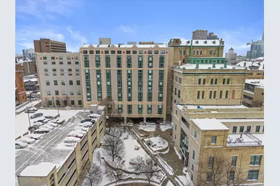 270 E Highland Ave #1043, Milwaukee, WI 53202 - Photo 4
