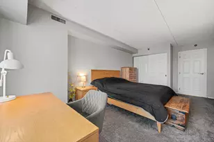 270 E Highland Ave, Milwaukee, WI 53202 - Photo 12