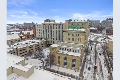 270 E Highland Ave #1043, Milwaukee, WI 53202 - Photo 28