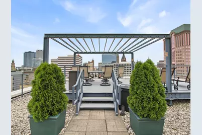 270 E Highland Ave #1043, Milwaukee, WI 53202 - Photo 22