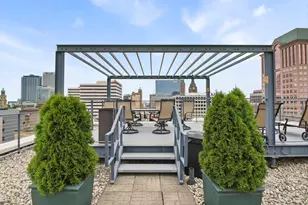 270 E Highland Ave, Milwaukee, WI 53202 - Photo 22