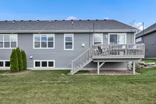 N62W21743 Augusta Pkwy, Menomonee Falls, WI 53051 - Photo 18