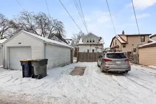 1224 S 73rd St, West Allis, WI 53214 - Photo 22