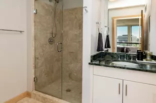 311 E Erie St, Milwaukee, WI 53202 - Photo 14