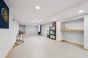 1910 E Newton Ave, Shorewood, WI 53211 - Photo 20