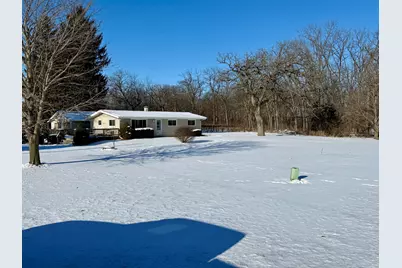 2365 S Pine St, Burlington, WI 53105 - Photo 2