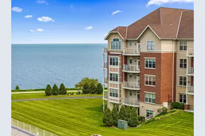 4100 S Lake Dr #204, Saint Francis, WI 53235 - Photo 38