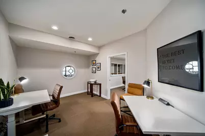 4100 S Lake Dr #19, Saint Francis, WI 53235 - Photo 20