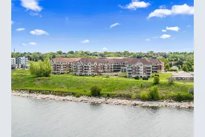 4100 S Lake Dr #110, Saint Francis, WI 53235 - Photo 4