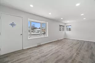 5320 N 60th St, Milwaukee, WI 53218 - Photo 6